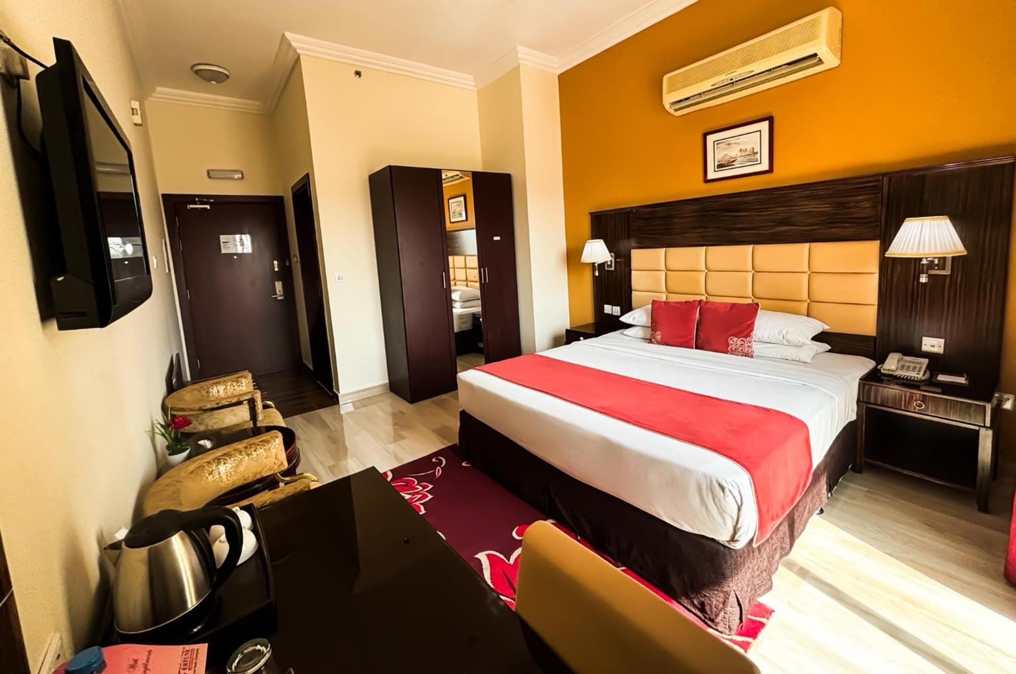 Fortune Hotel Deira Dubai Exterior foto